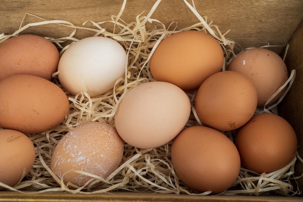 Huevos - 5 alimentos vegetarianos para mejorar el estado de ánimo